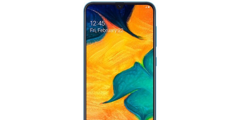 Samsung Galaxy A30 e Galaxy A50 ufficiali con schermo Infinity-U